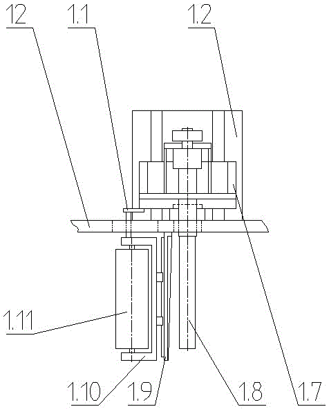 Full-automatic die cutting machine for pole piece