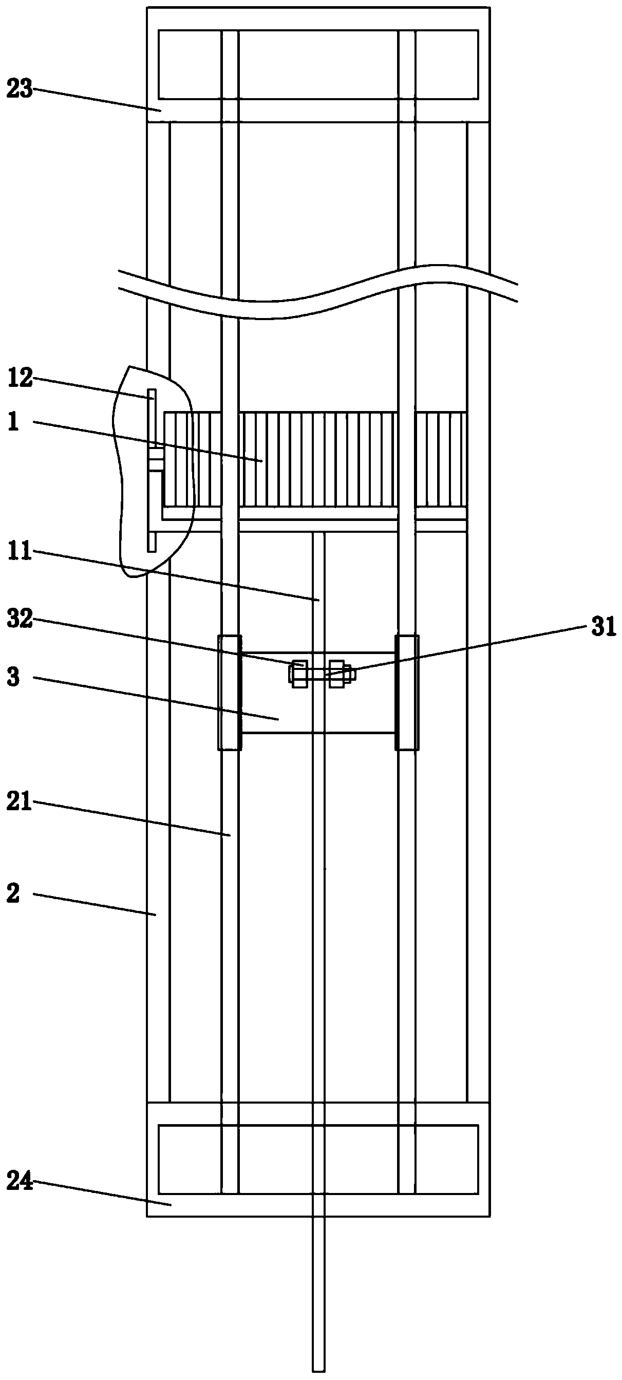 A roughening device for concrete pavement