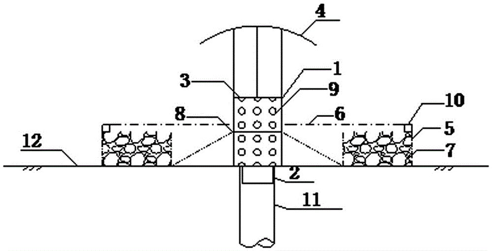 A flat roof rainwater regulation and storage device and regulation and storage method