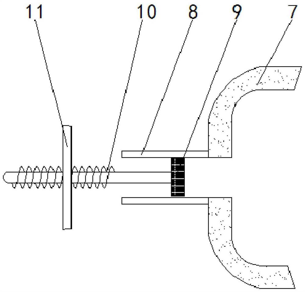 A transformer oil tank for slowing down the aging of rubber pads