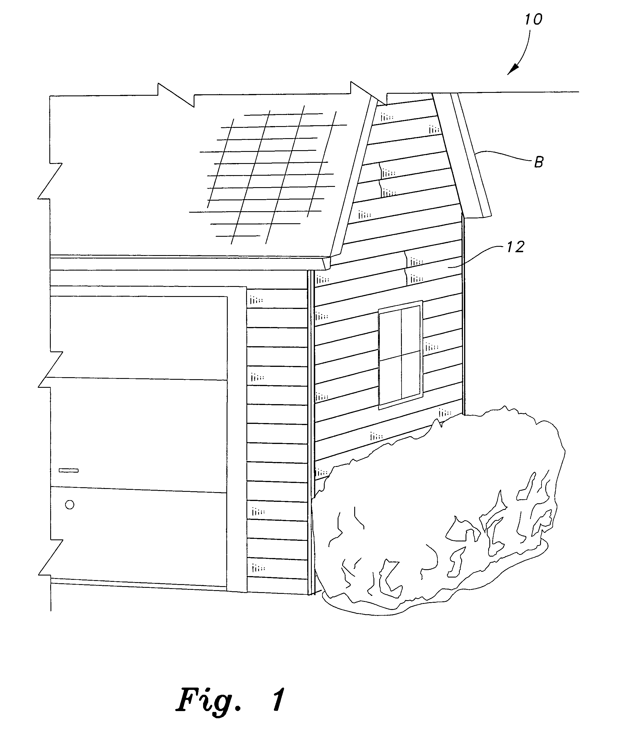 Locking laps for vinyl siding