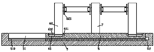 Practical self-shaking-up water cup