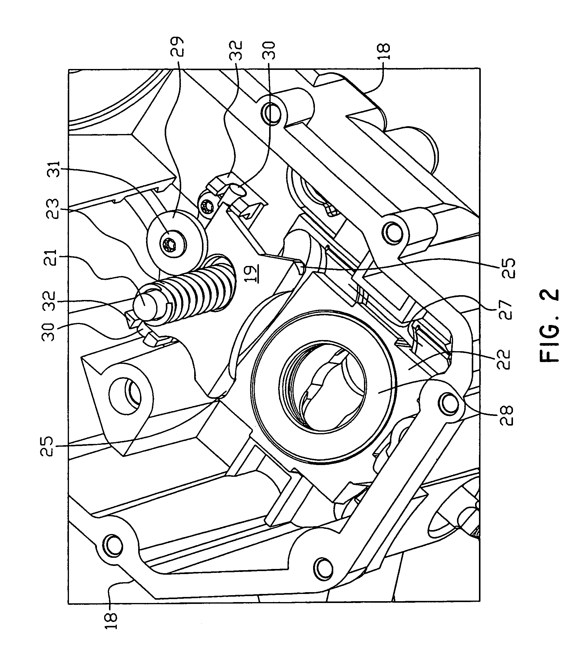 Return to neutral device for a hydraulic apparatus