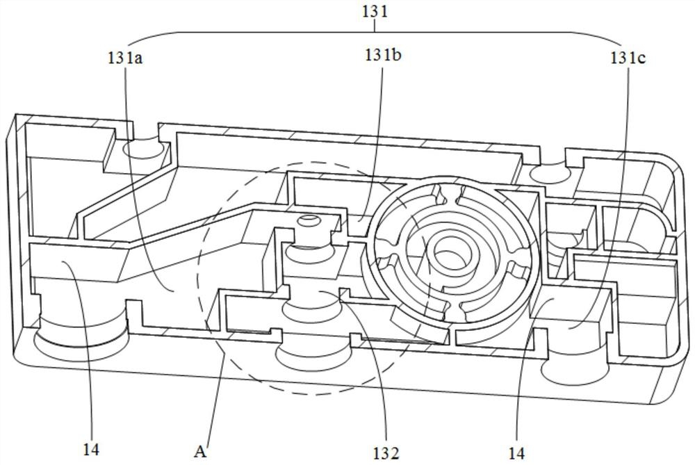 Central control waterway component, bathing system and control method of central control waterway component