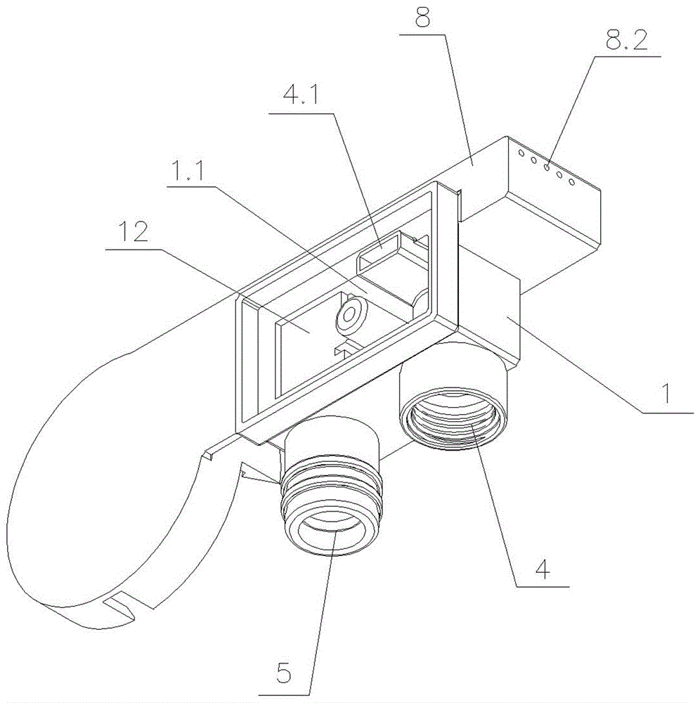 Water inlet device for cleaning machine