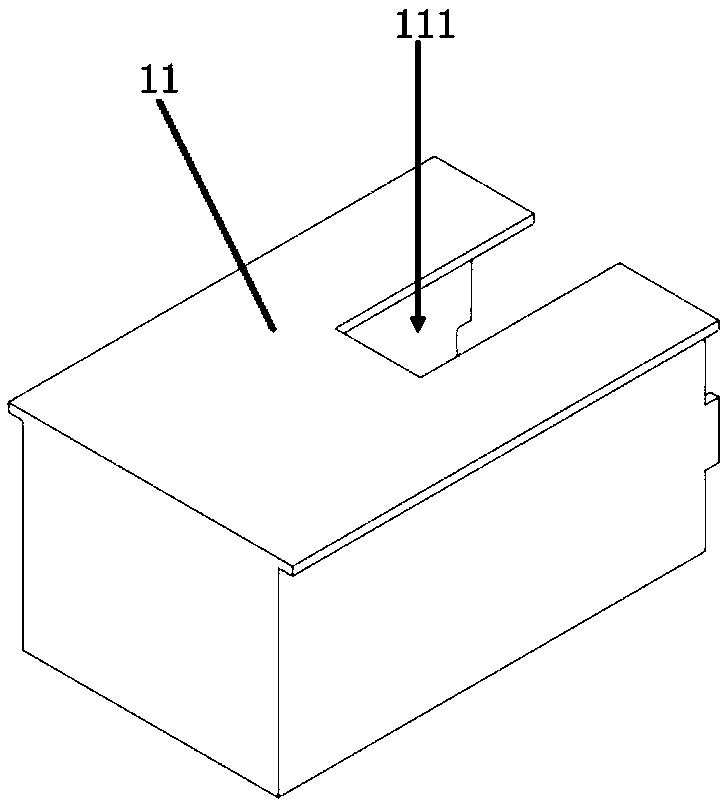 A controllable aluminum electrolytic cell anode covering sealing system and an aluminum electrolytic cell for its application