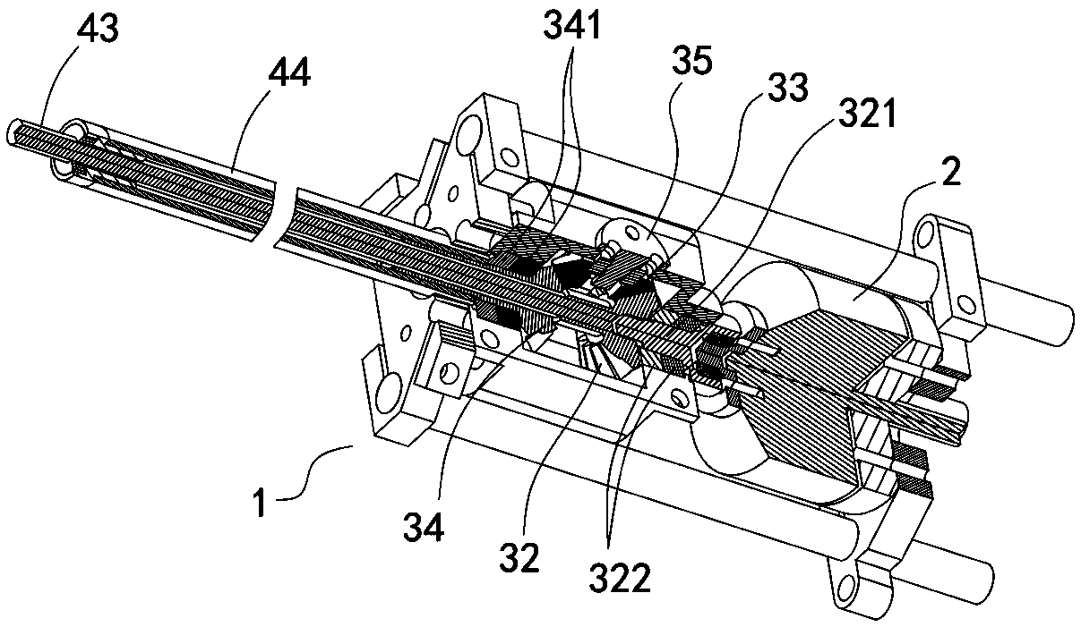 Coaxial dual-propeller mechanism capable of achieving synchronous folding of paddles