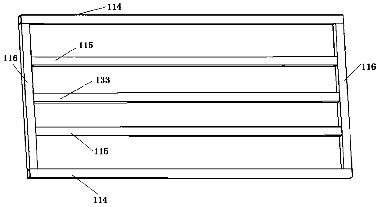 Quadruped robot capable of achieving gait control through front-rear traction and up-down rolling