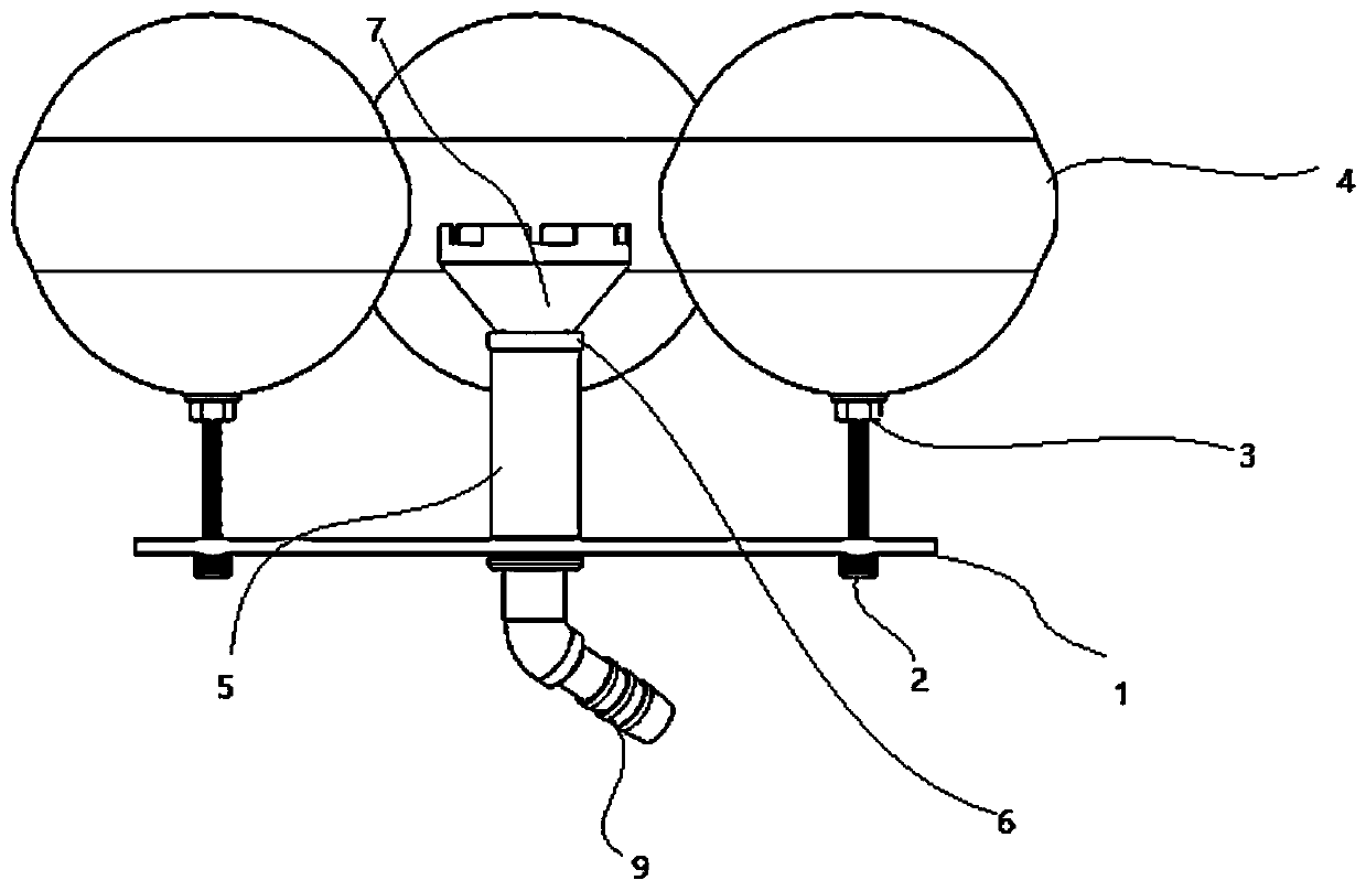 Liquid absorbing floating ball device for oil-water separation