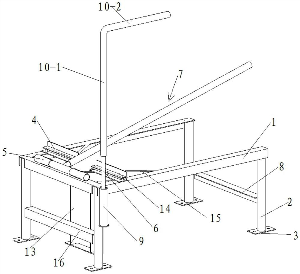 Grounding bridging round steel machining device and method