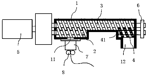 Screw extrusion type film recycling and granulating device