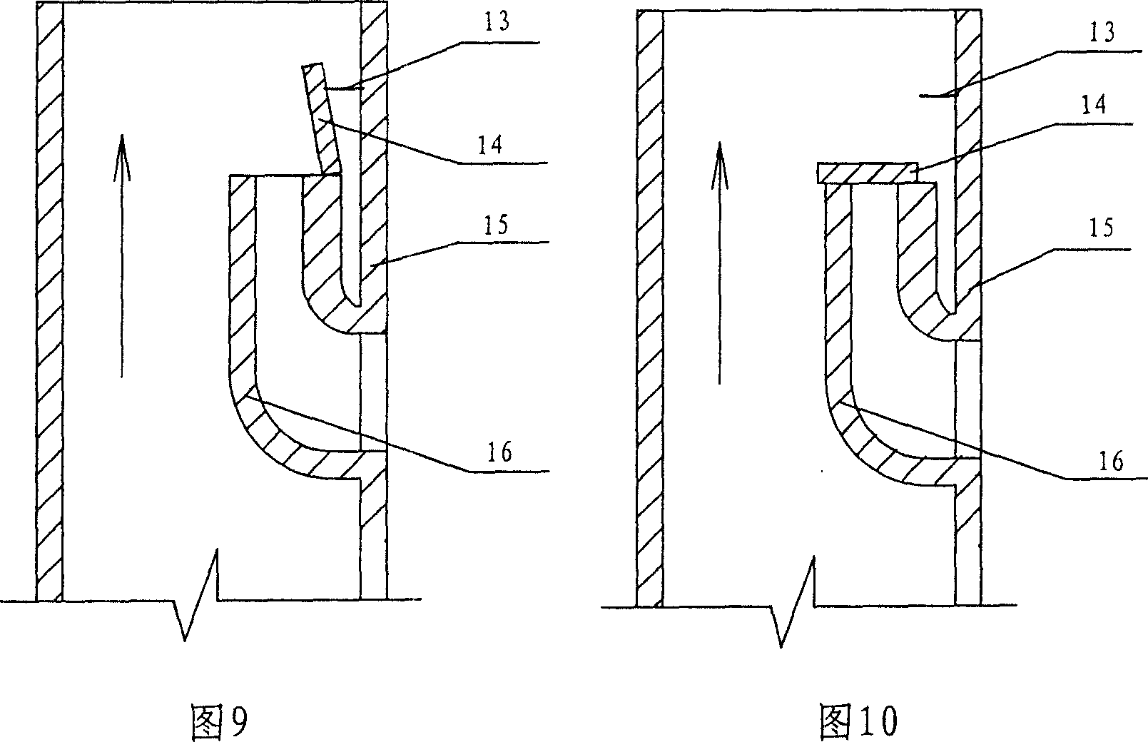 Fire-proof valve structure used specifically in discharge flue of kitchen and rest room