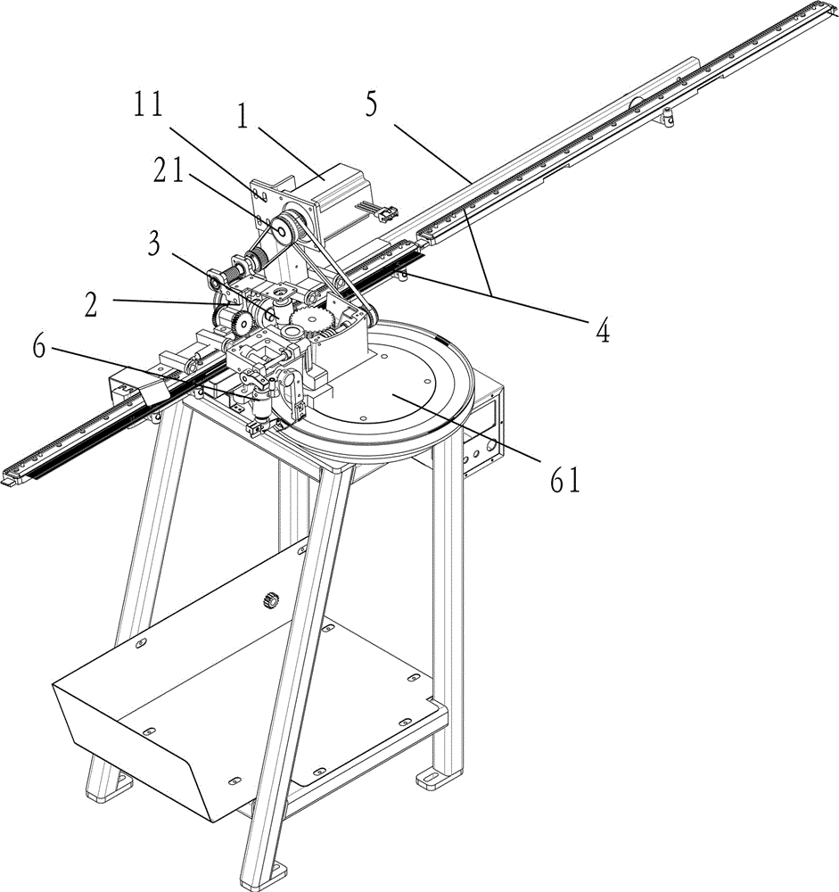 Seaming device for fabrics with different needle pitches