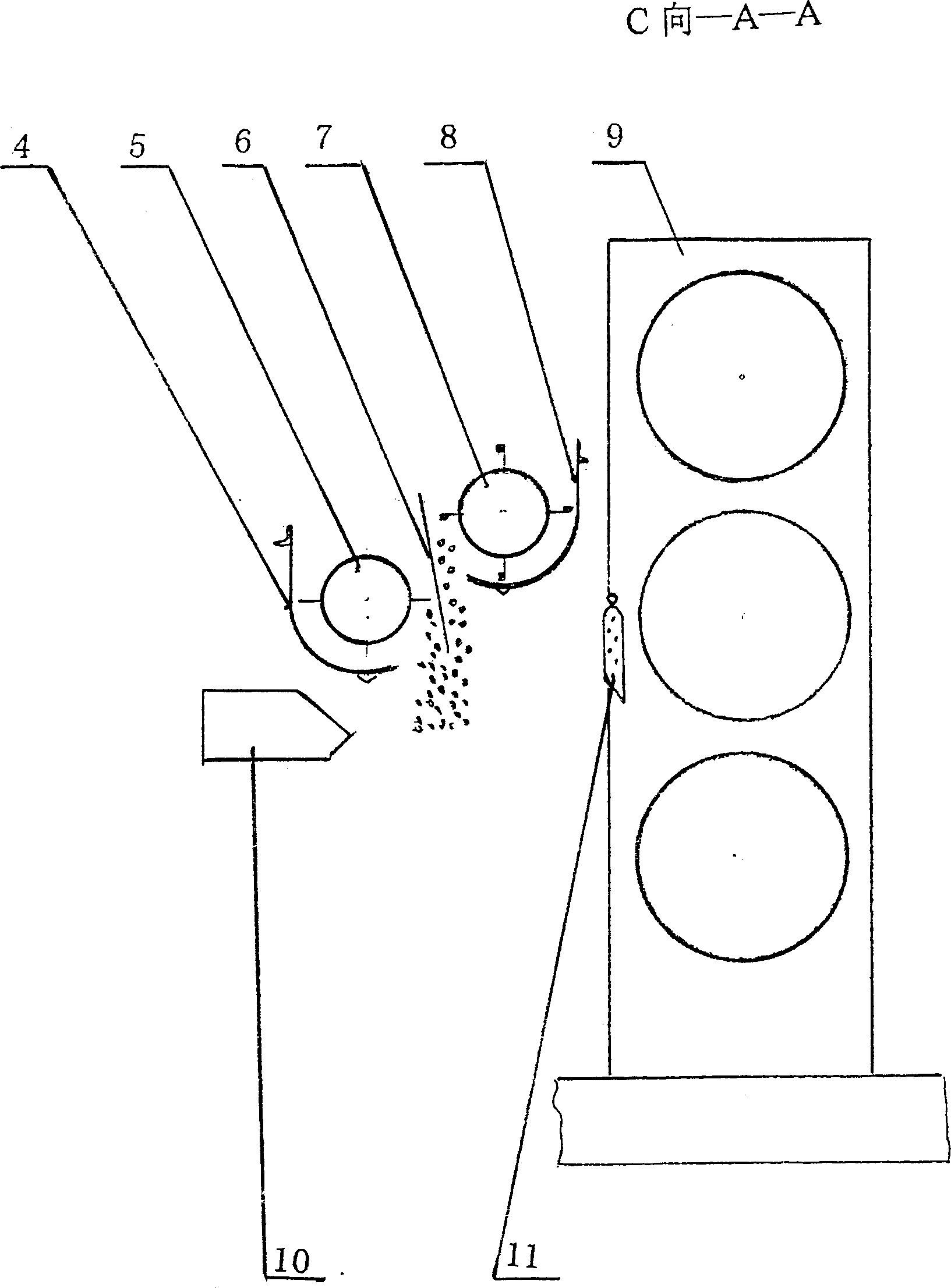 Polyvinyl chloride wearing-resistant flash coloured plastic-flooring and preparation method and device thereof