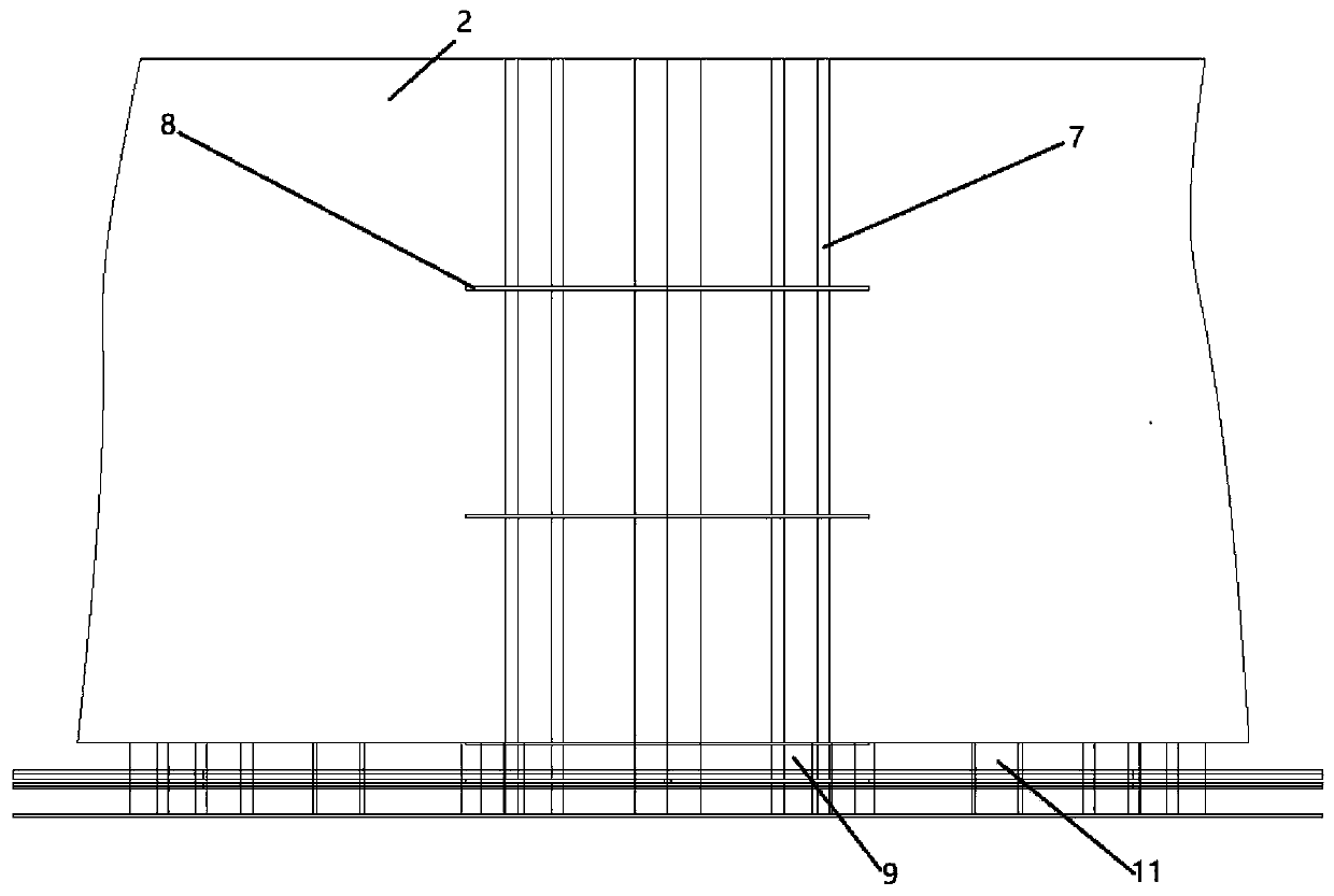 On-chip antenna and an antenna array