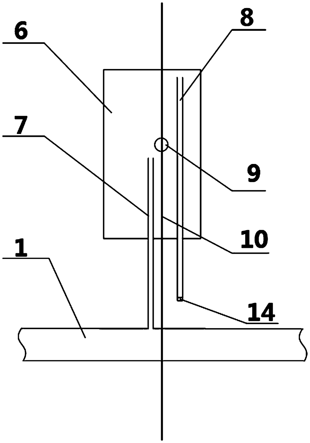 Method for breeding microalgae in marine shoal region and microalgae breeding system