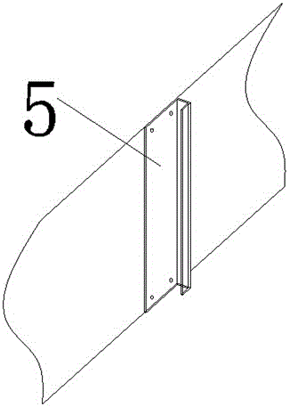 Lifted and pulled water-retaining cover