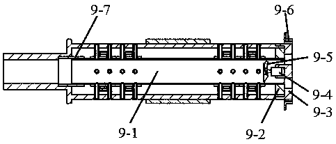 A device for assisting in acceleration and deceleration of a permanent magnet synchronous motor by using an adjustable wind channel