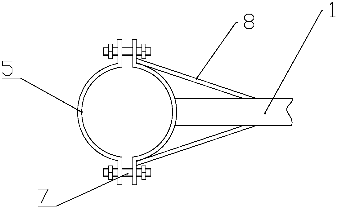 Device for hoisting equipment on overhead power line poles and its installation tools