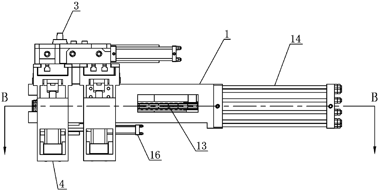 Pipe bending device in pipe bending machine