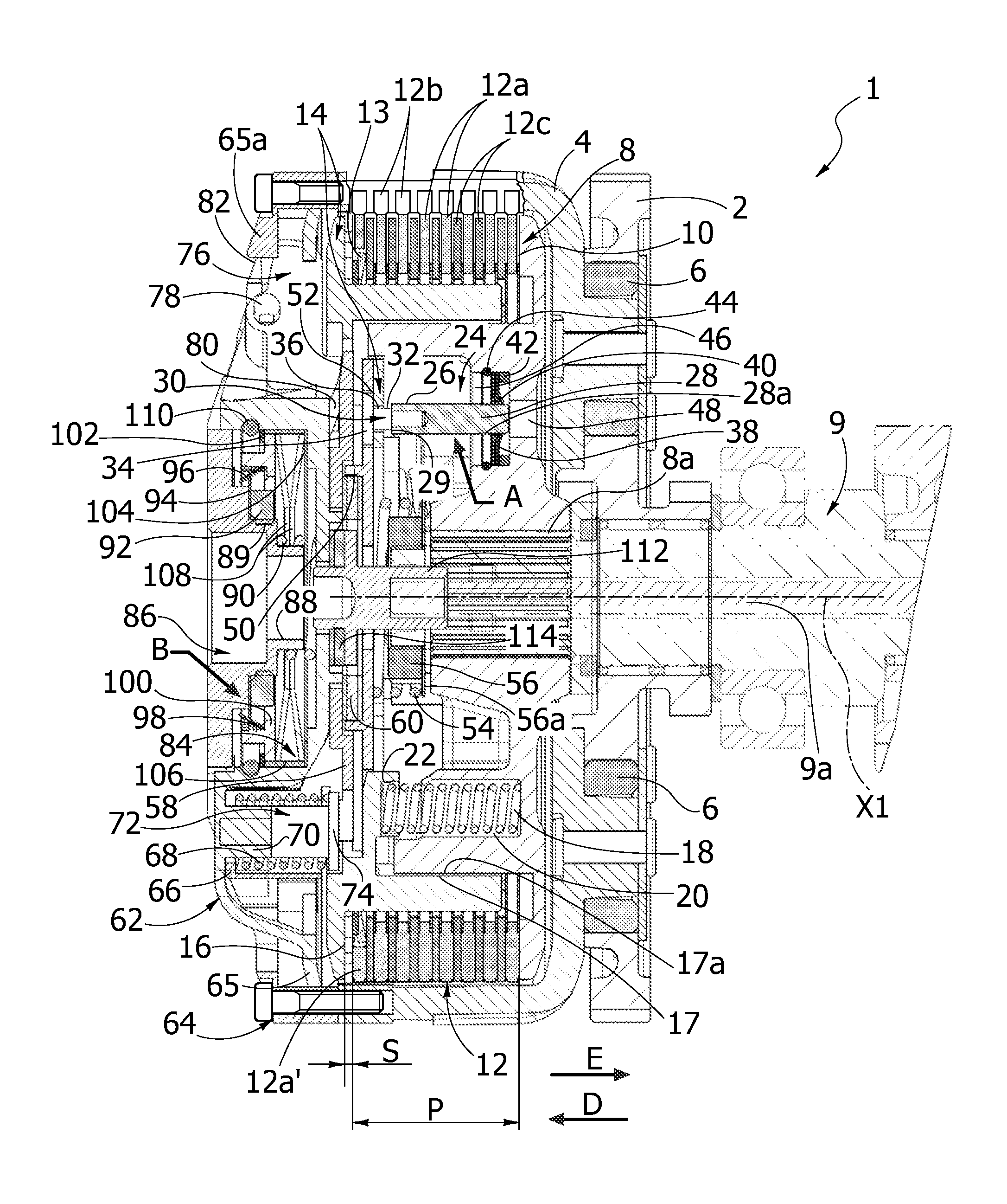 Clutch with clearance recovery devices