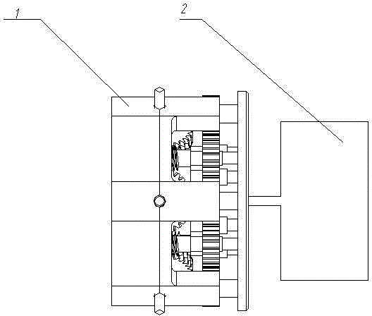 Worm and gear type wind turbine blade adjusting mechanism