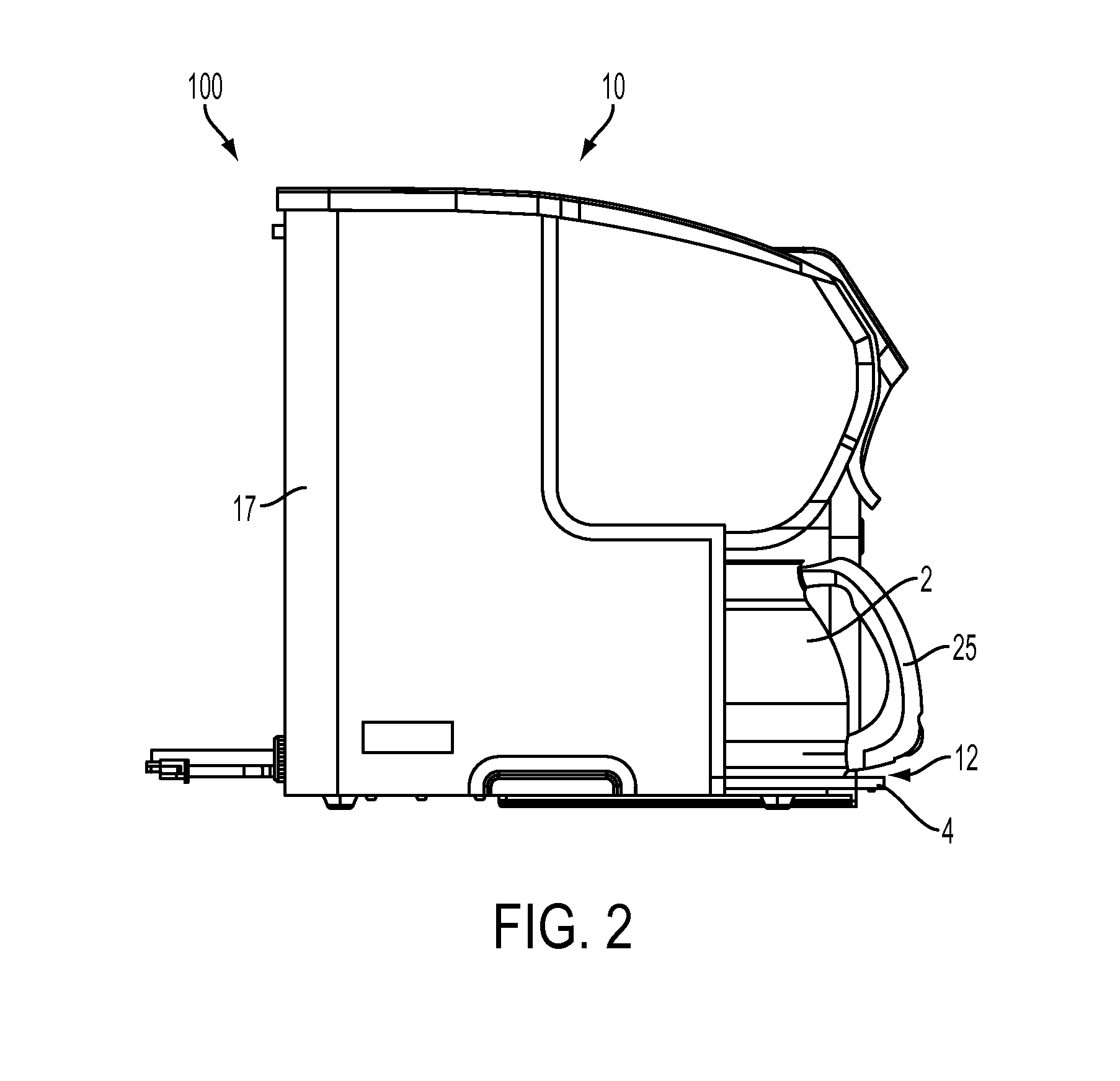 Beverage machine with carafe compatible drip tray