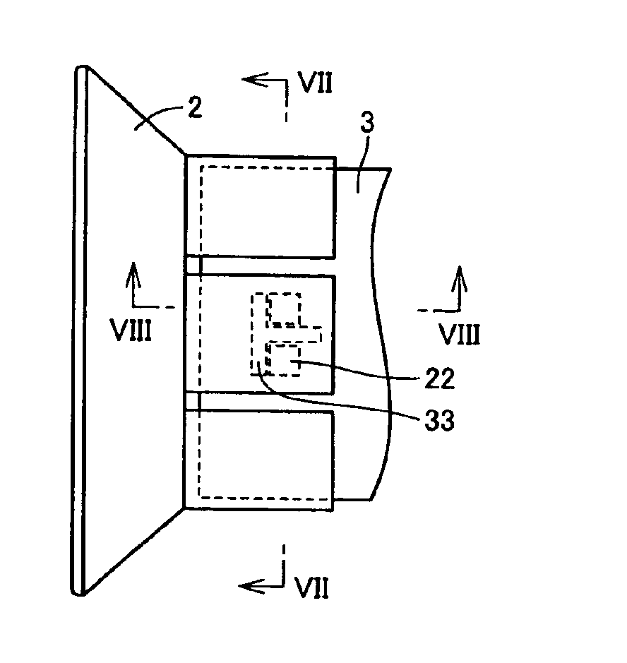 Projector with improved focus ring