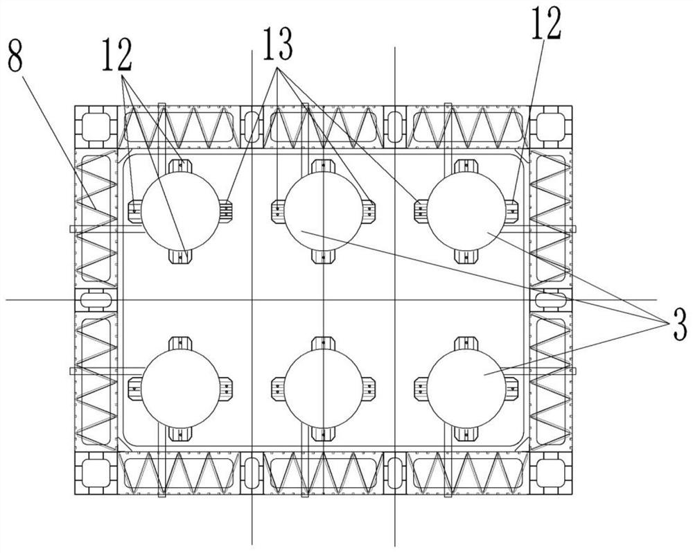 Cofferdam hoisting and lowering construction device and cofferdam hoisting and lowering construction method