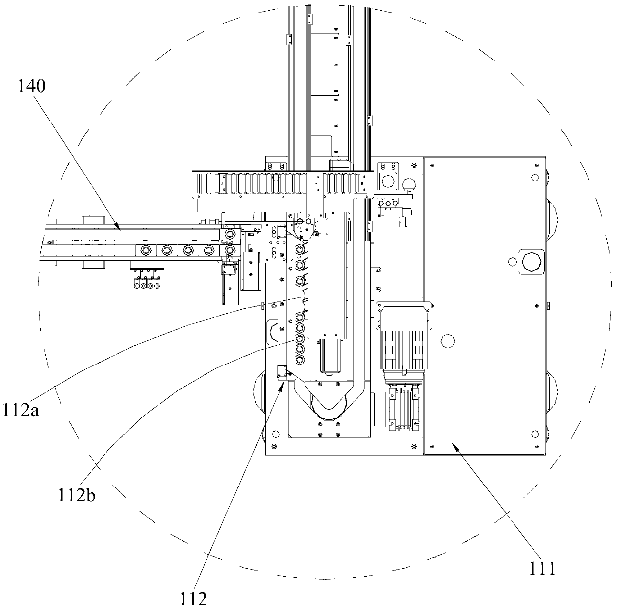 Cell conveying device and cell transfer system of same