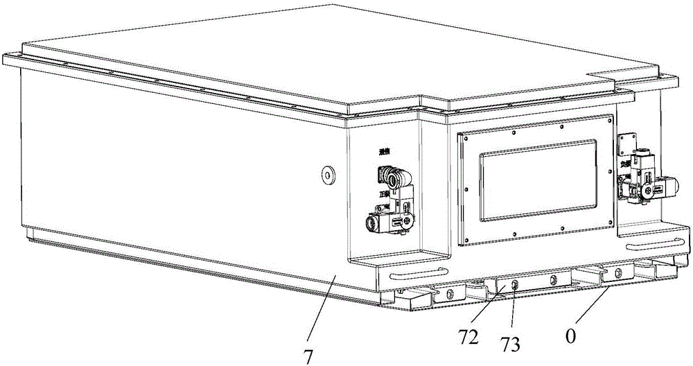 Battery pack fixing device and vehicle-mounted power supply device