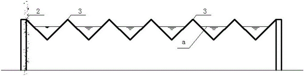 A uniform outlet weir plate with pentagonal flow holes