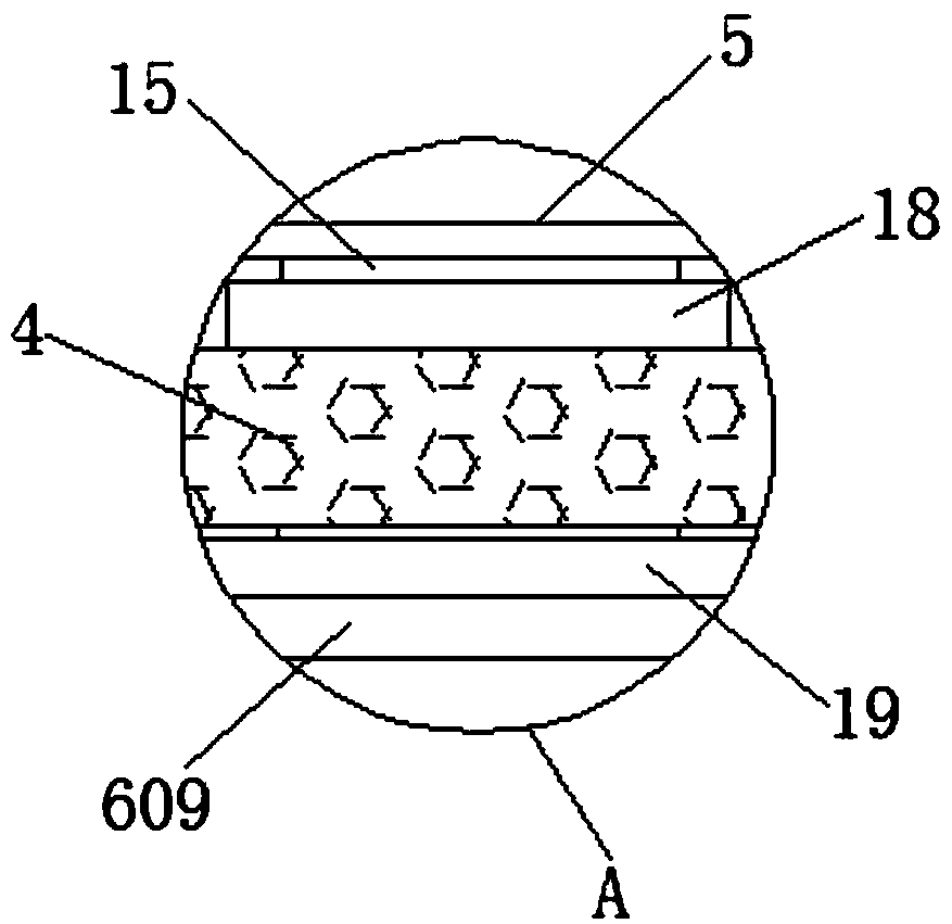 Sand spitting device capable of performing shaking, oxygenating and centrifugal sand removal for clams