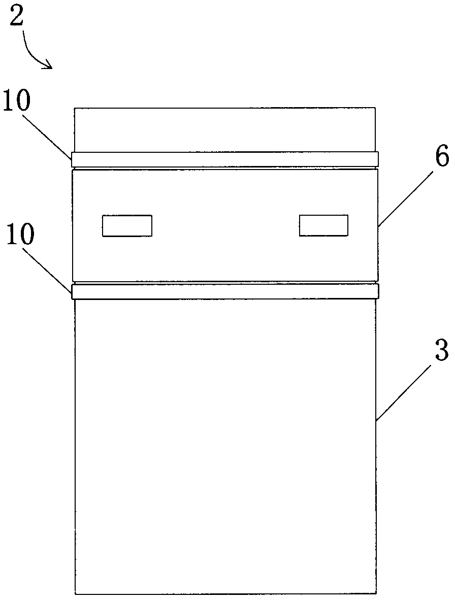 Cigarette holder capable of regulating smoke gas concentration