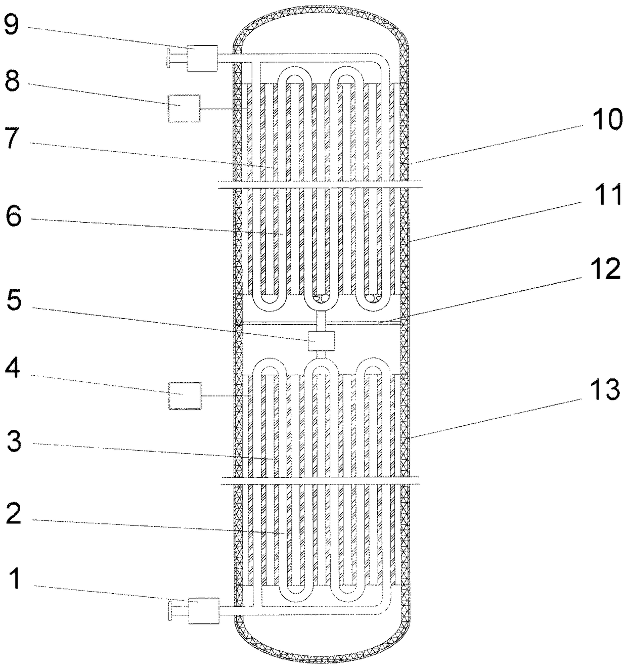 Steam generator with adjustable pressure and temperature