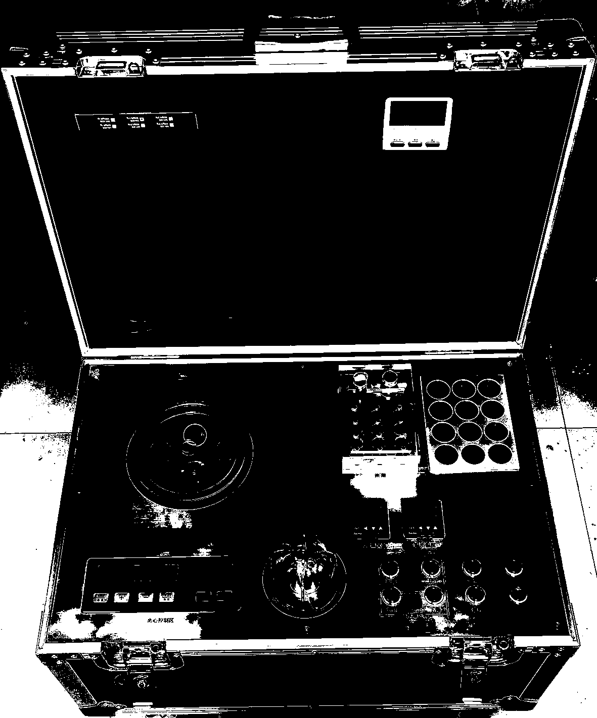 Sample pretreatment integration box