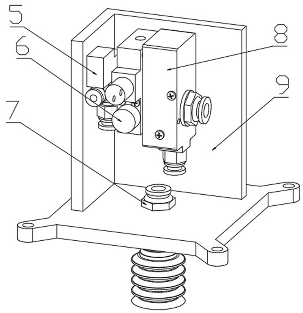 Self-adaptive electric control vacuum chuck manipulator for label-removed waste plastic bottles and control method