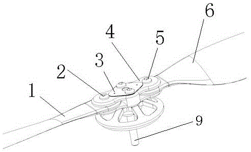 Folding propeller with limiting structures