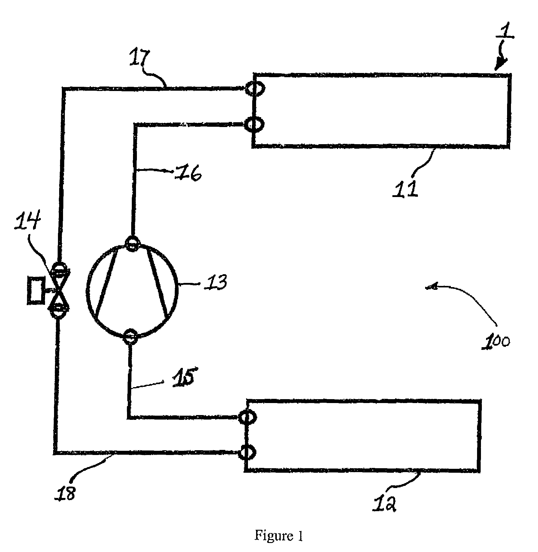 Modular air conditioning system with heat pump functionality