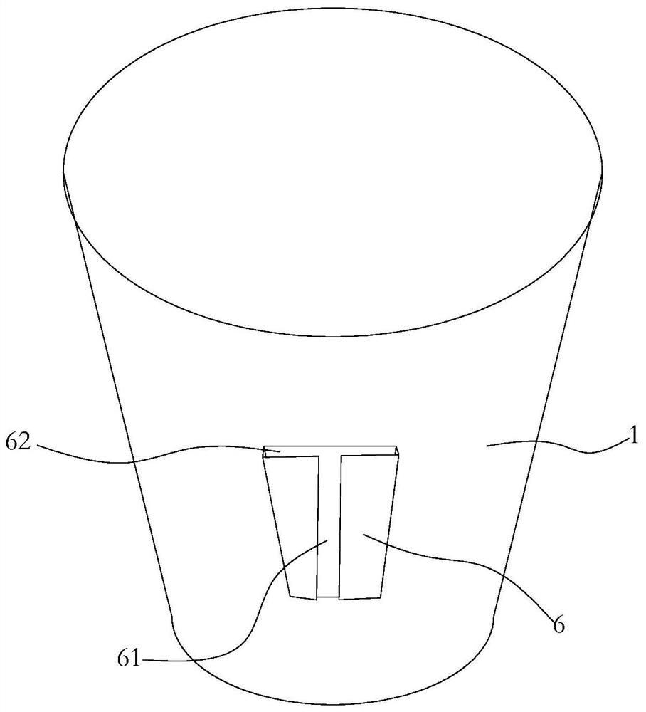 A flowerpot and its management system and a greenhouse plant management system based on big data