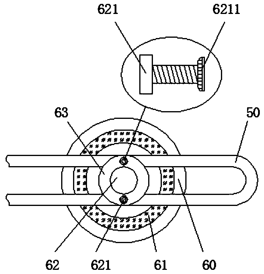 Continuous feeding system for automobile trim electroplating and feeding device thereof