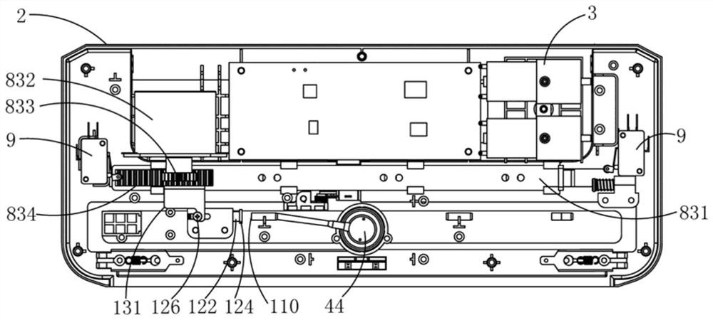 Improved vacuumizing sealing machine capable of automatically locking cover