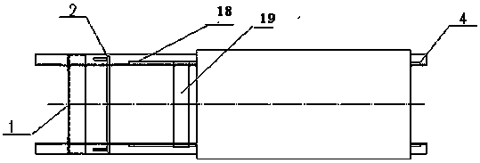 Pushing device of die clearing cake and aluminum profile extruding and pushing method