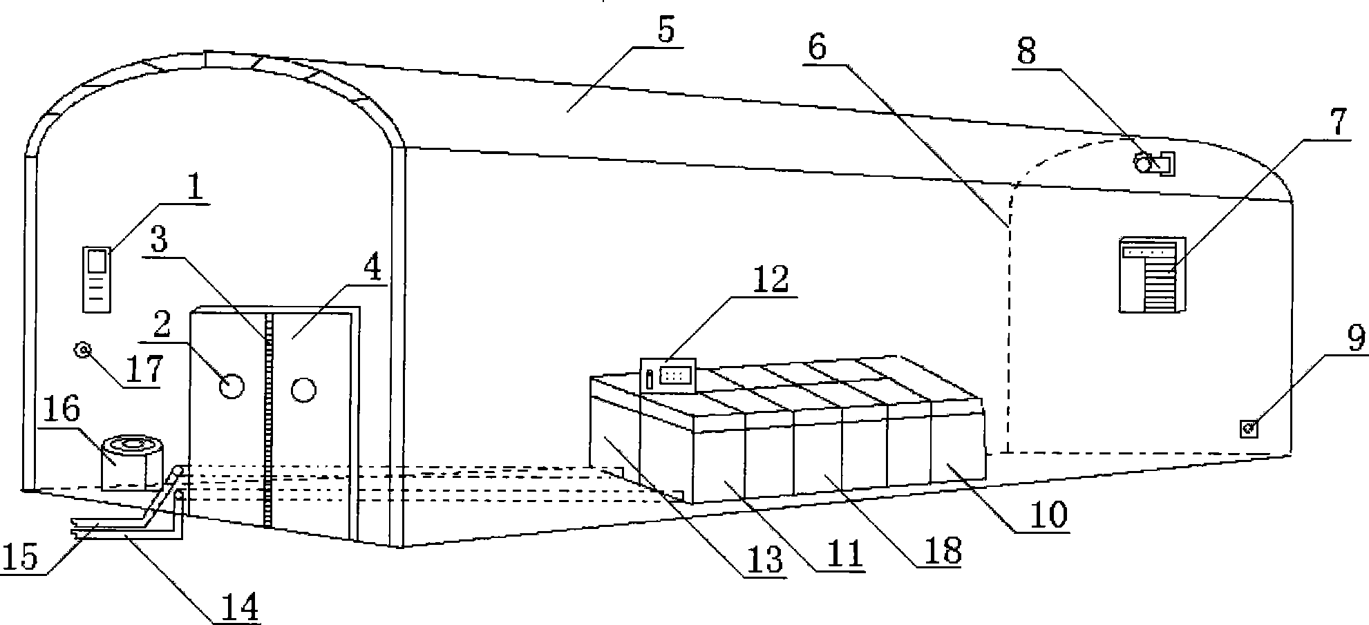 Double-gas path centralized oxygen supply life saving system of embedded type mine refuge underground chamber