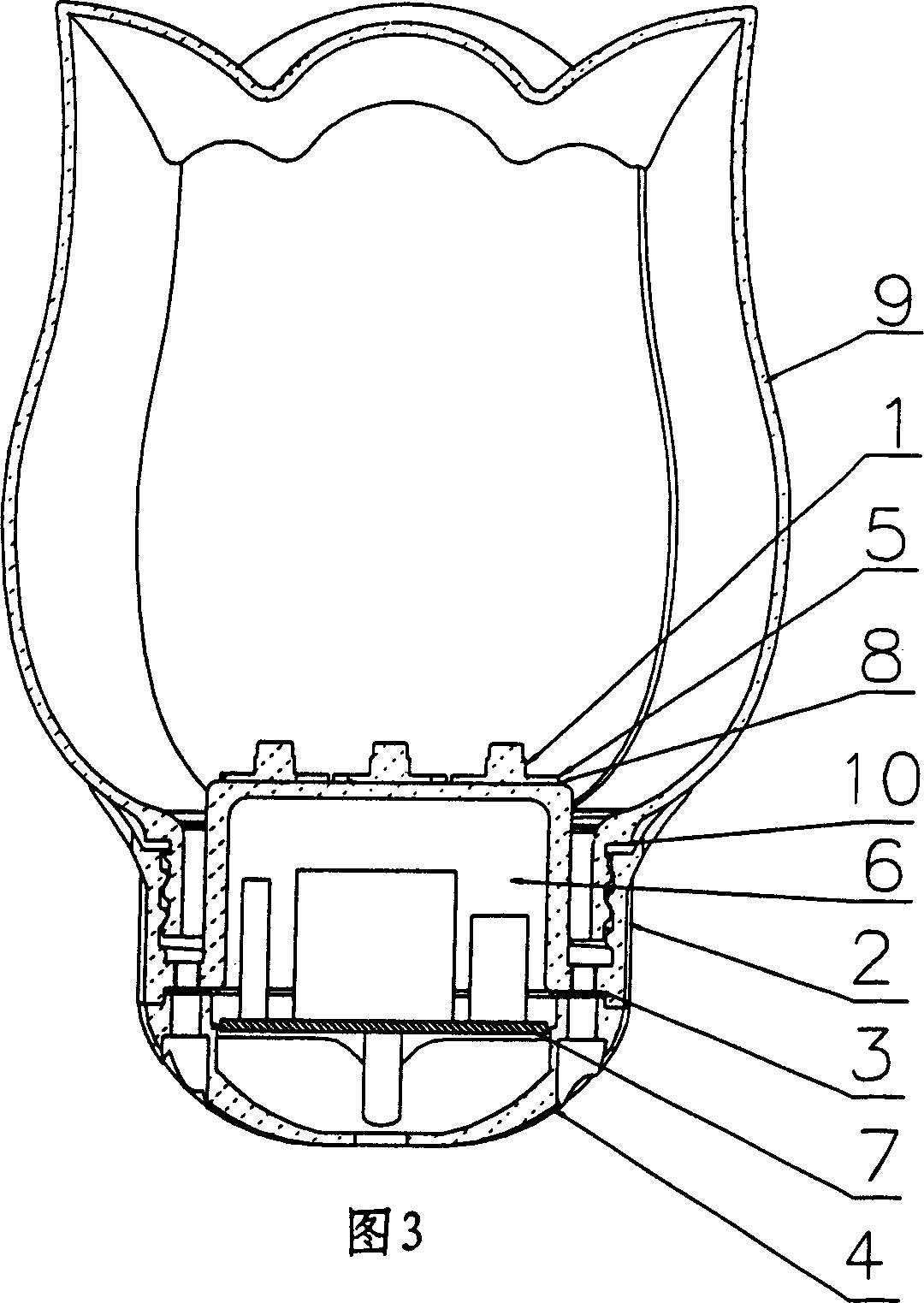 Integrated LED lamp radiating device