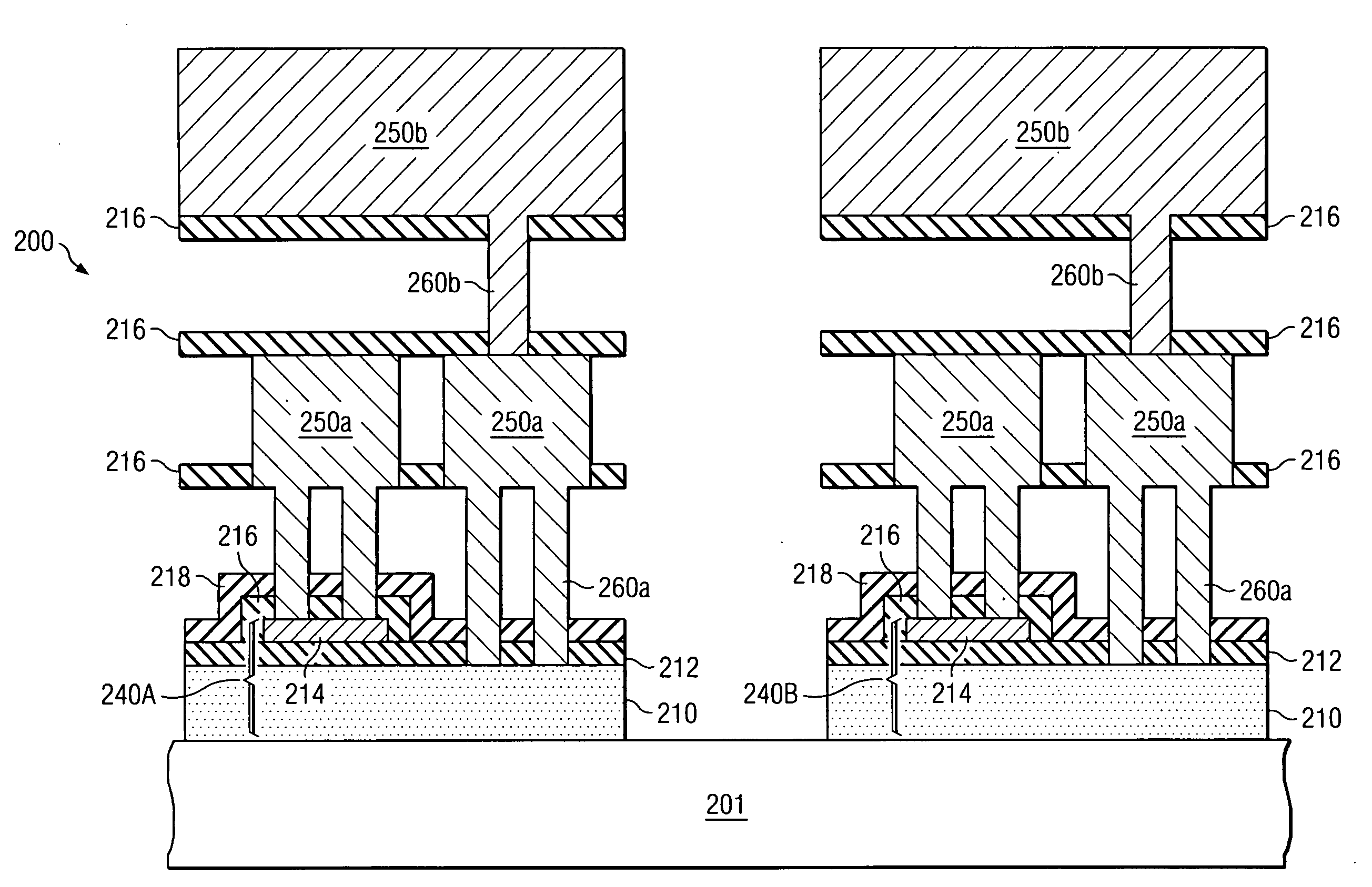 Selective plasma etch of top electrodes for metal-insulator-metal (MIM) capacitors