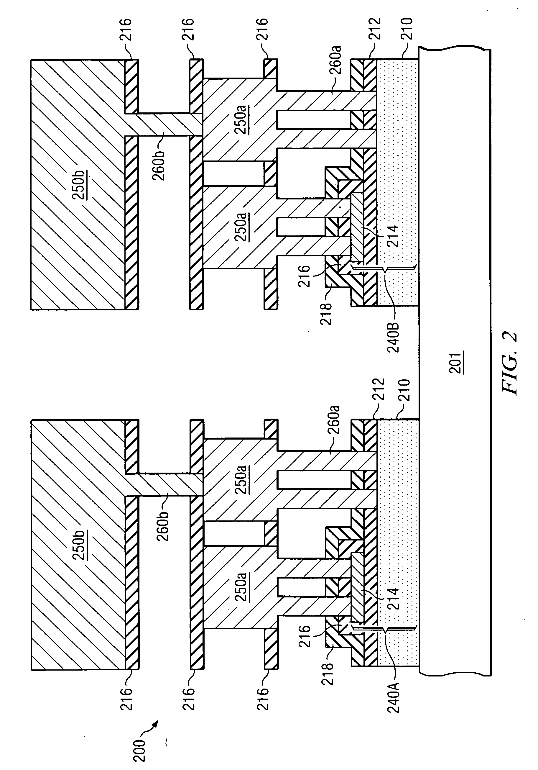 Selective plasma etch of top electrodes for metal-insulator-metal (MIM) capacitors