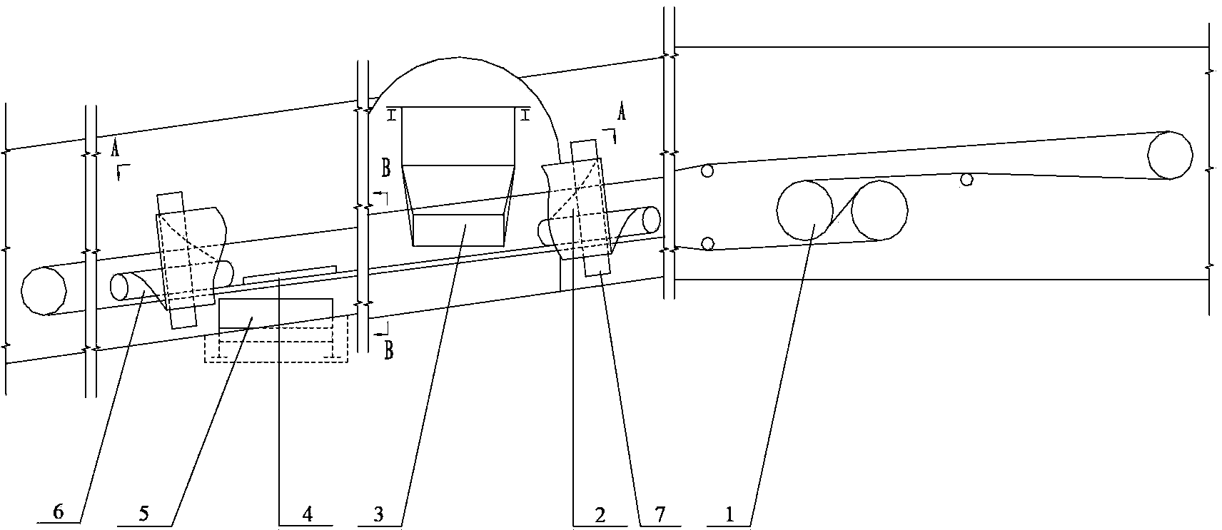 Bidirectional belt conveyor for coal and gangue