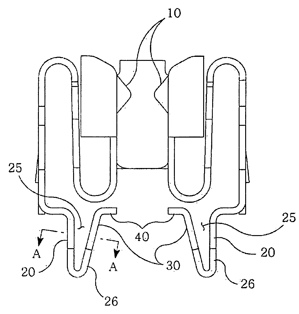 Receptacle connector for a battery in the mobile electric device