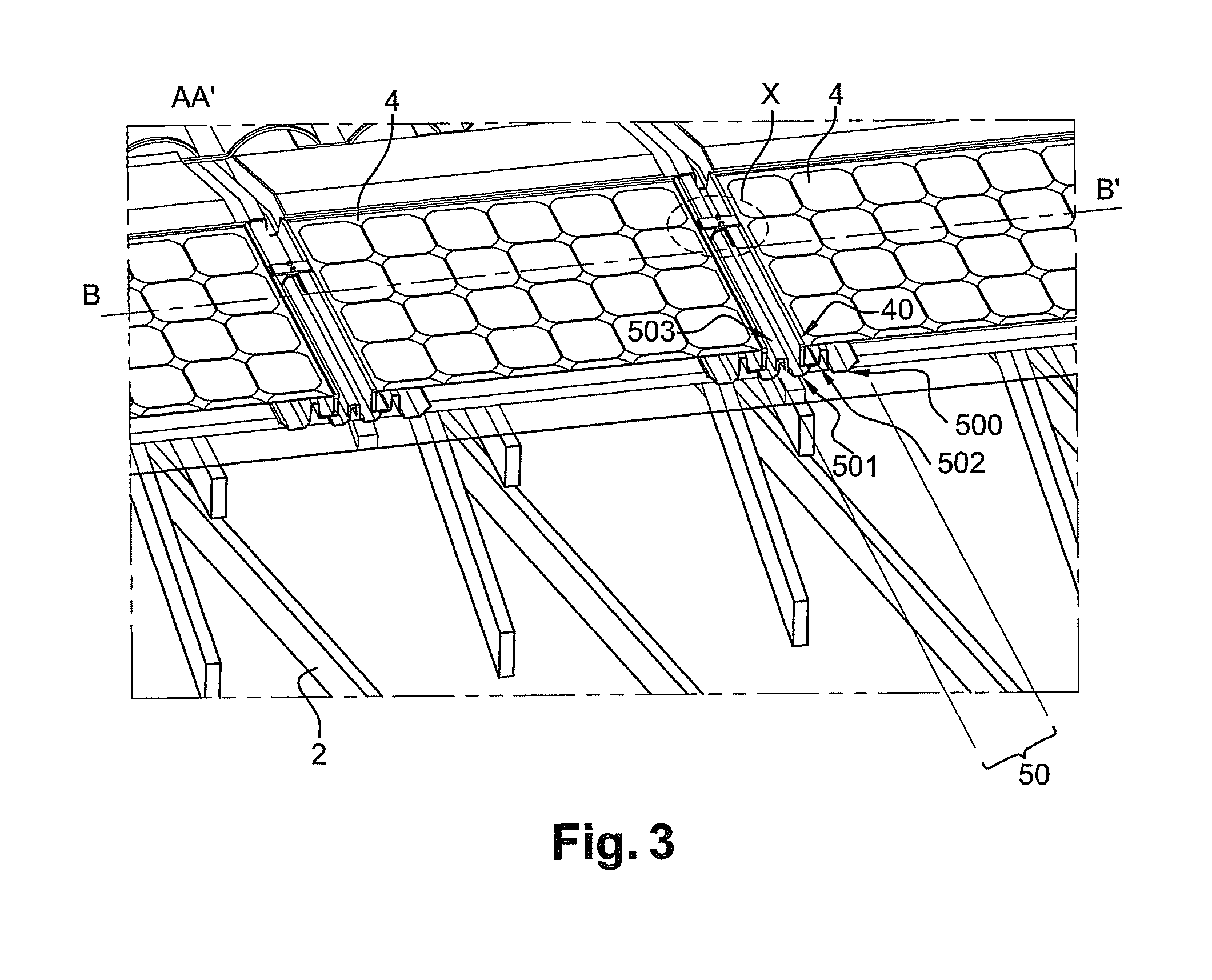 Structure for rigidly connecting solar panels to a fixture